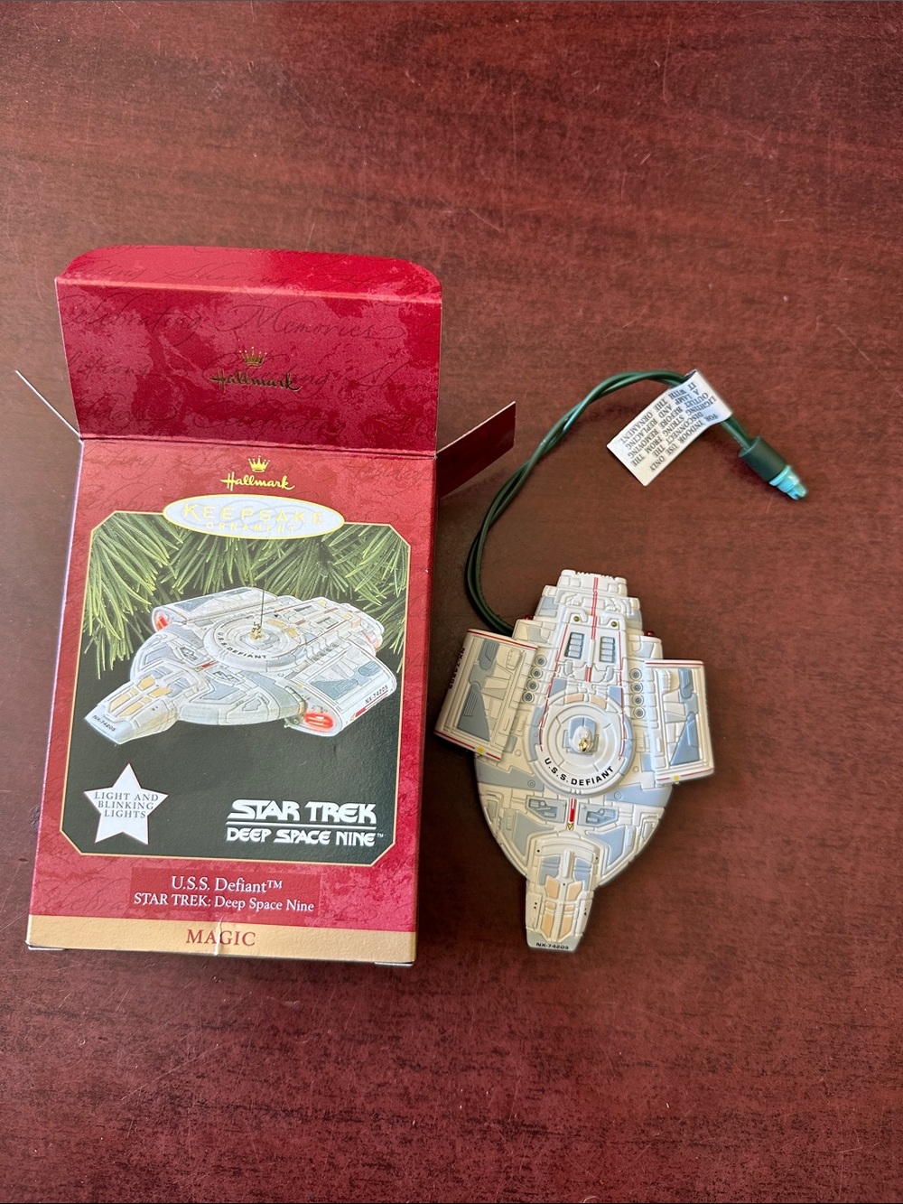 Toys - Star Trek ornament/vehicle